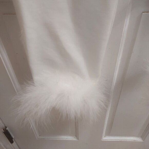 Sleeper The Weekend Chic Feather White Long Sleeve Square Neck Set - Picture 10 of 11